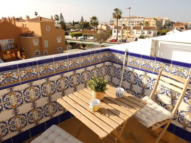 Top Floor Apartment Close To Beach Benagalbón Exterior foto